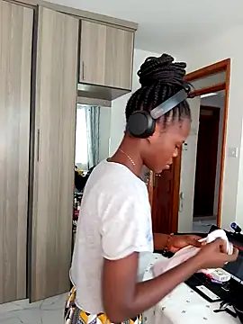 petiteebony 81 online show from 01.16.25