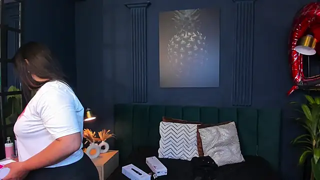 taylor bennet online show from 02.24.25