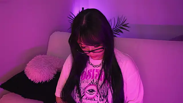 Gloomydoll online show from 04.02.26