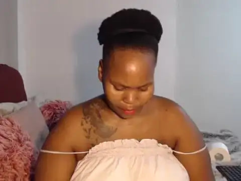 Real1SweetQueen online show from 10.07.25