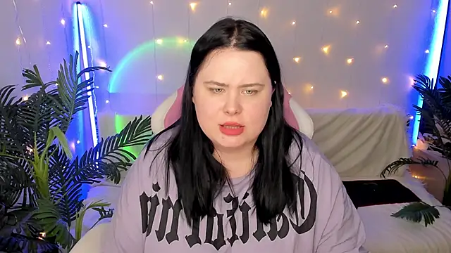 Akemi BBW online show from 12.25.24