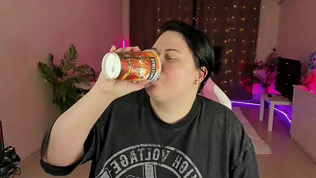 Akemi BBW online show from 09.19.25