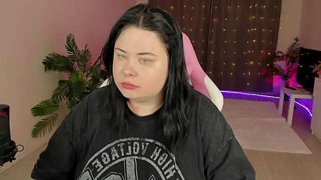 Akemi BBW online show from 09.25.25