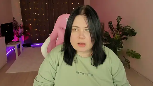 Akemi BBW online show from 10.04.25