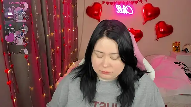 Akemi BBW online show from 02.18.26