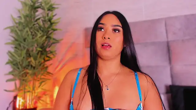 mia crawford online show from 03.19.25