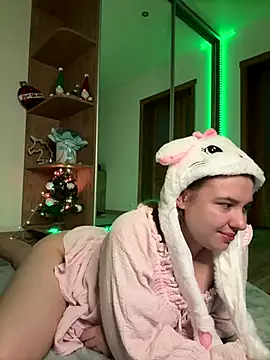 freiiaflower online show from 12.21.25