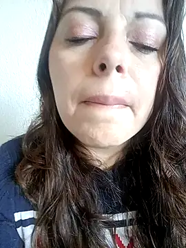 Snapshot of seherlatin chatting on 01.26.25 seherlatin online show from 01.26.25