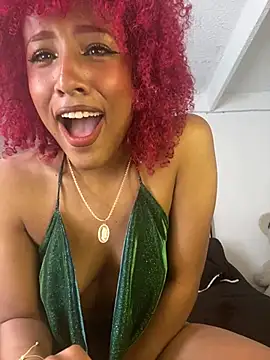 Kasandralopez online show from 01.30.25