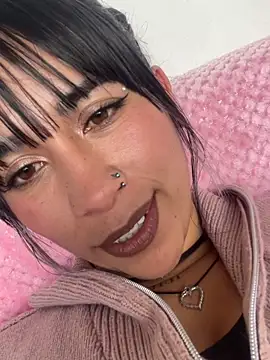 Snapshot of monserrat_towers chatting on 10.01.25 monserrat towers online show from 10.01.25