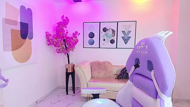 Isa reel online show from 11.25.25