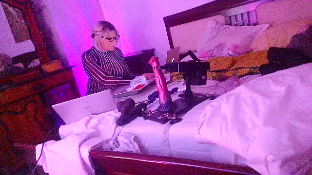 CharlotteVixxens online show from 08.09.26