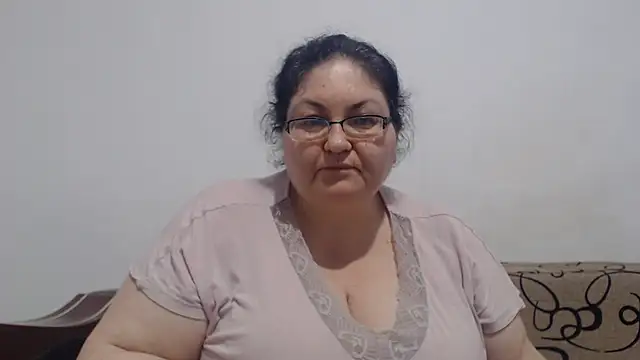 Nykyxo online show from 07.06.26