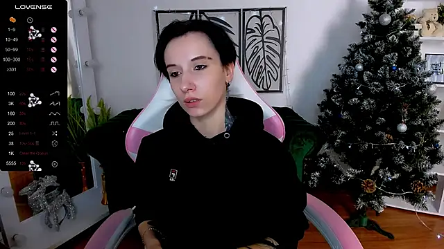 Snapshot of _Rein_ramm chatting on 01.04.25 Rein ramm online show from 01.04.25