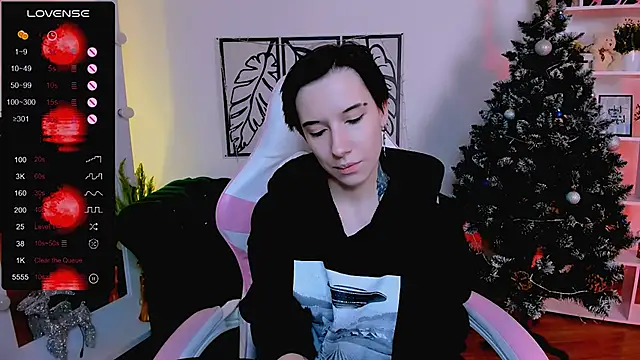 Snapshot of _Rein_ramm chatting on 01.13.25 Rein ramm online show from 01.13.25