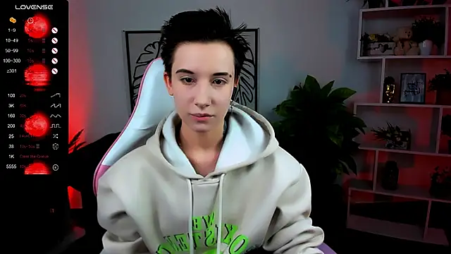 Snapshot of _Rein_ramm chatting on 03.06.25 Rein ramm online show from 03.06.25