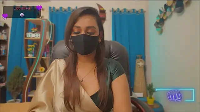 Snapshot of OH-Monica chatting on 02.25.26 OH-Monica online show from 02.25.26