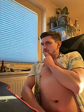 Snapshot of Shaiiboy chatting on 03.02.26 Shaiiboy online show from 03.02.26