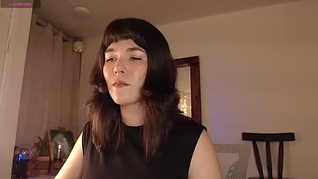 Snapshot of CherryBlossom___ chatting on 10.17.25 CherryBlossom    online show from 10.17.25