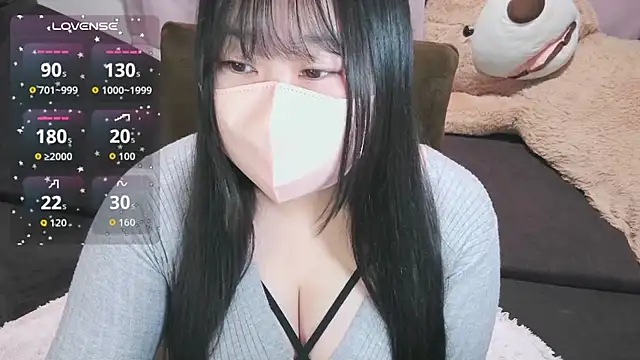 Snapshot of yuinyan3150 chatting on 03.13.26 yuinyan3150 online show from 03.13.26