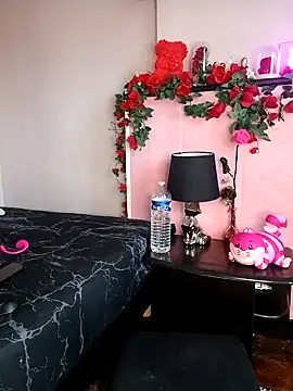 Snapshot of Lia_Roxx chatting on 03.05.25 Lia Roxx online show from 03.05.25