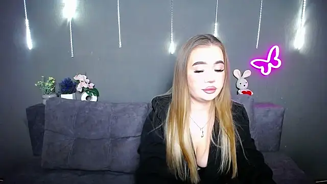 StacyYellig online show from 04.24.26