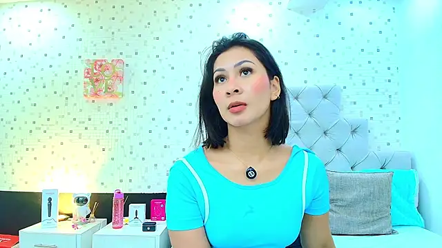 JulietaReyess online show from 06.12.26