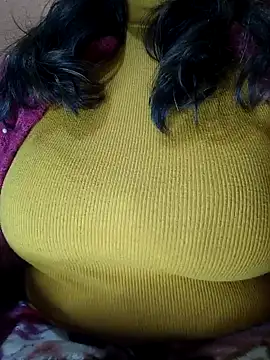 Snapshot of CUTE_SOPHIA- chatting on 12.19.24 CUTE SOPHIA- online show from 12.19.24