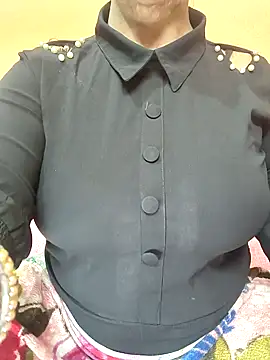 Snapshot of CUTE_SOPHIA- chatting on 12.21.24 CUTE SOPHIA- online show from 12.21.24