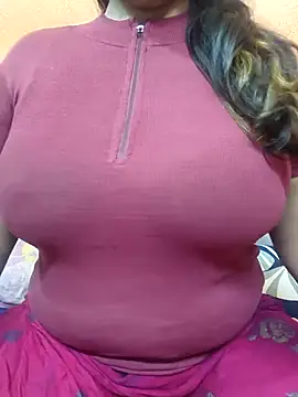 Snapshot of CUTE_SOPHIA- chatting on 02.22.25 CUTE SOPHIA- online show from 02.22.25