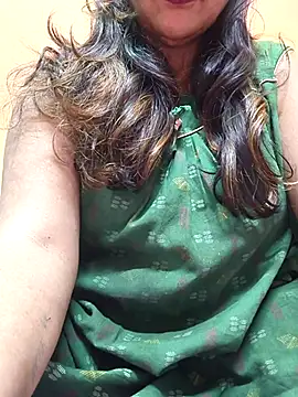 Snapshot of CUTE_SOPHIA- chatting on 03.09.25 CUTE SOPHIA- online show from 03.09.25