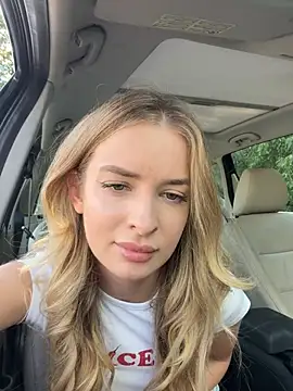 EvieEvans online show from 07.19.26