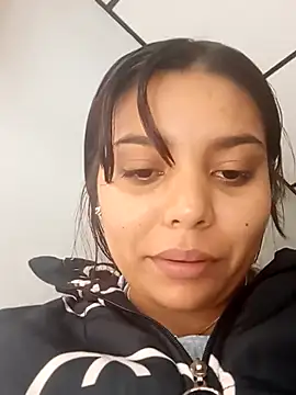 stefanie010 online show from 12.07.24