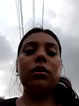 stefanie010 online show from 01.16.25