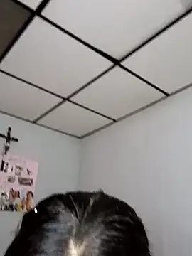 stefanie010 online show from 10.18.25