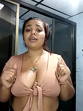 stefanie010 online show from 02.04.26