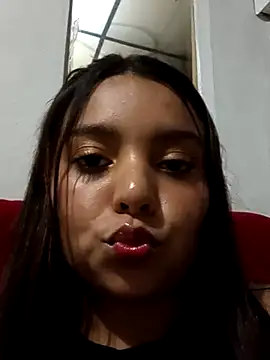 stefanie010 online show from 04.25.26