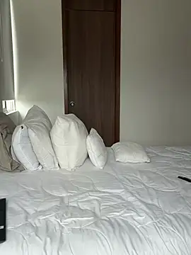 Snapshot of santiago_01 chatting on 01.03.25 santiago 01 online show from 01.03.25