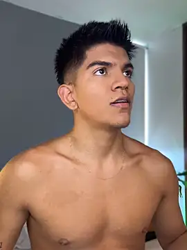 santiago 01 online show from 02.11.26