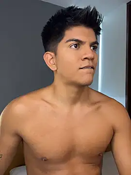 santiago 01 online show from 03.06.26