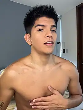 santiago 01 online show from 03.30.26