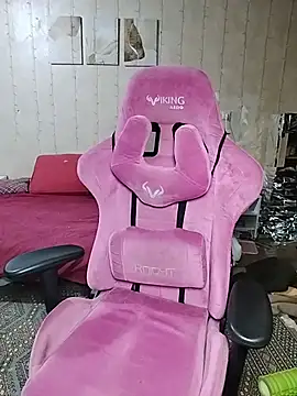 DenisHailey online show from 04.16.26