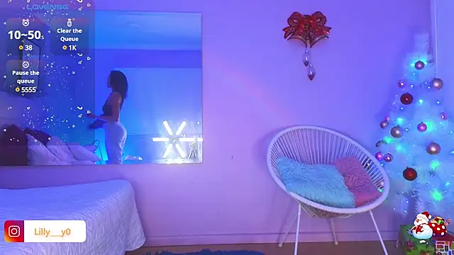 LillyDolls23 online show from 01.05.25
