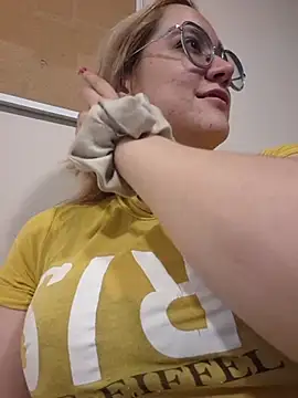 NaomiShimizu online show from 02.21.26