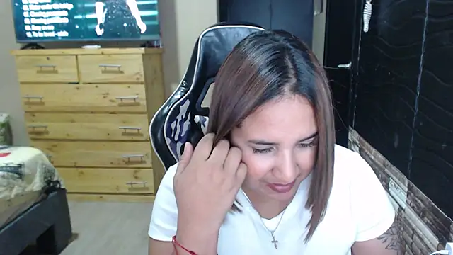 Snapshot of KathyHardcore69 chatting on 03.02.26 KathyHardcore69 online show from 03.02.26