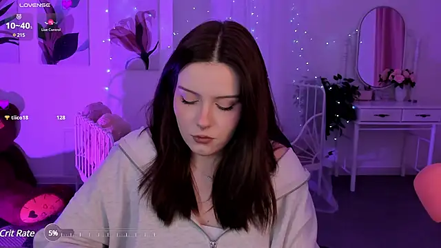 CoralineKeyns online show from 12.19.24