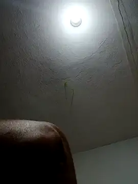 Snapshot of Nicolaskribeiro chatting on 12.20.25 Nicolaskribeiro online show from 12.20.25