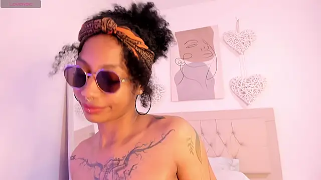 daiana curly online show from 01.09.25