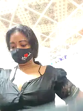 Snapshot of Dil-Ka-Radhika chatting on 10.25.25 Dil-Ka-Radhika online show from 10.25.25