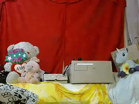 hottieperla online show from 04.13.26